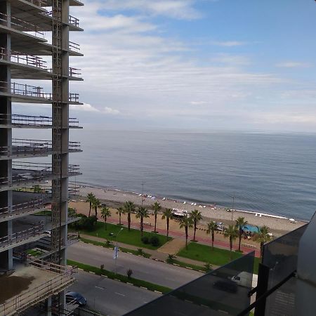 Apartment On The Back Sea Μπατούμι Εξωτερικό φωτογραφία