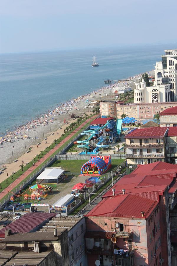 Apartment On The Back Sea Μπατούμι Εξωτερικό φωτογραφία