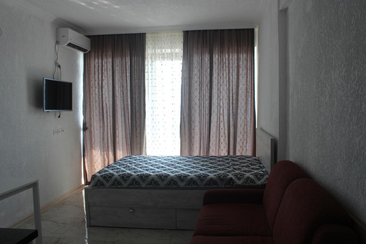 Apartment On The Back Sea Μπατούμι Εξωτερικό φωτογραφία